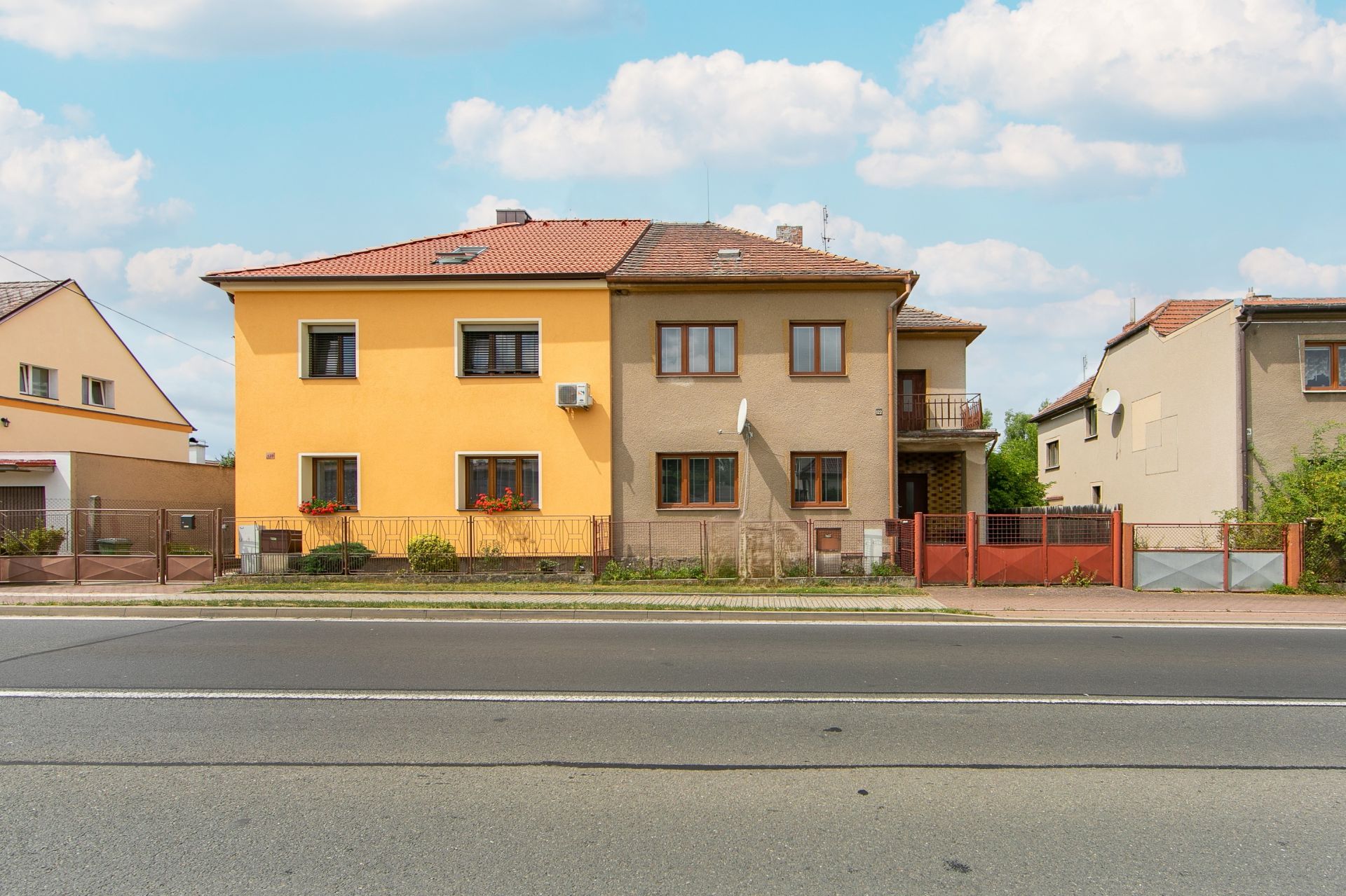 Prodej rodinného domu, 106 m², Lužany